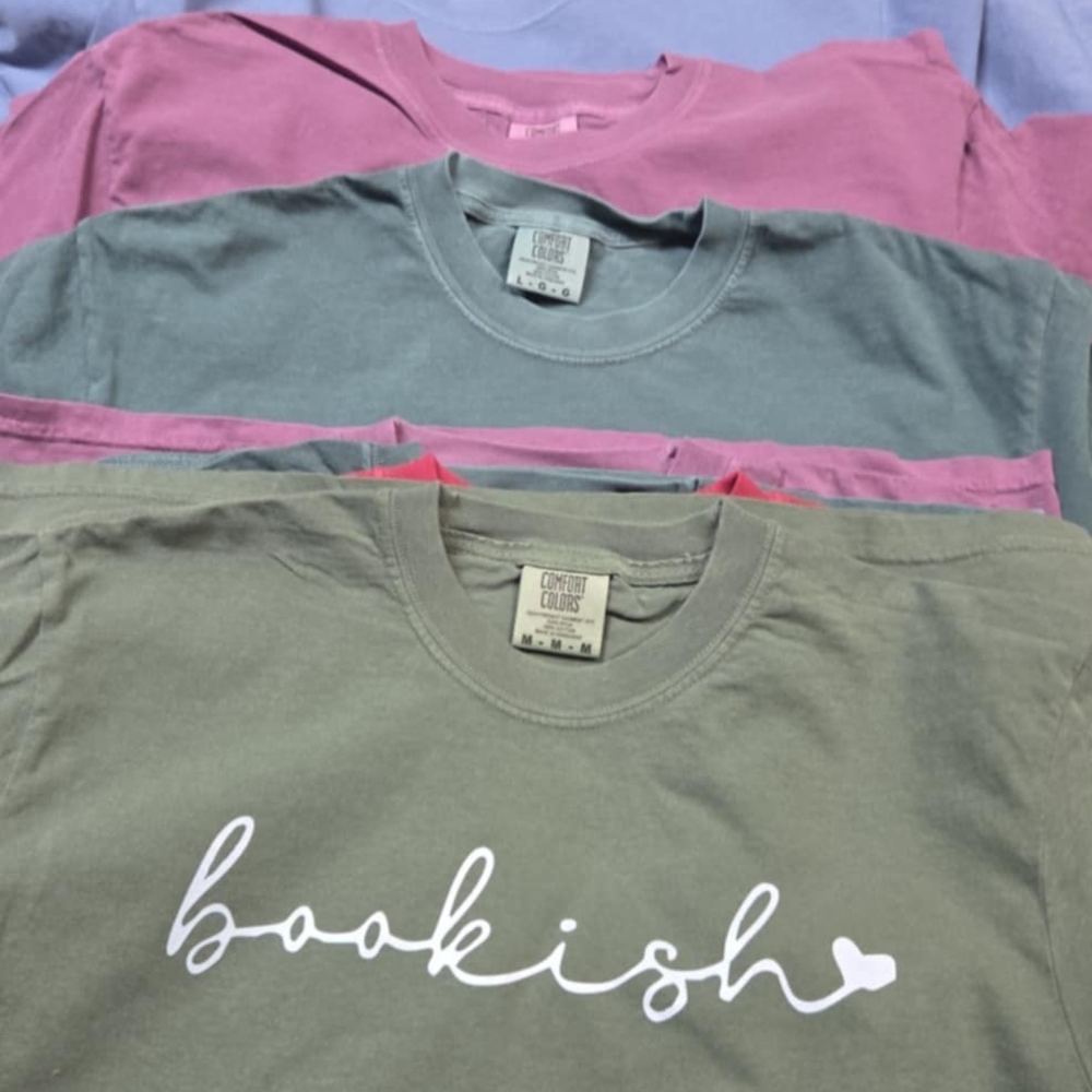 Comfort Colors Green Short Sleeve Tee Bookish Design
